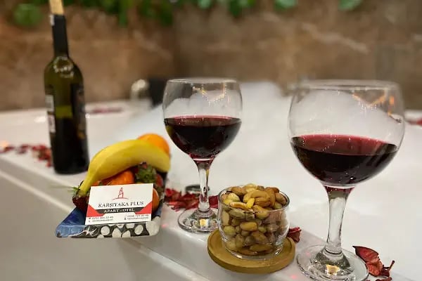 KARŞIYAKA PLUS OTEL - Resim 7