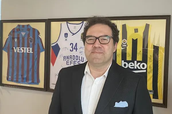 Prof. Dr. Sarper GÜRSU - Resim 4