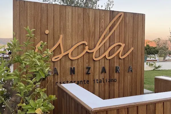 Isola Manzara Gardens - Resim 11