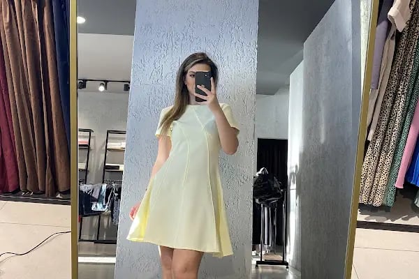 Burcu Çam Butik Millet Mahallesi Bayan Giyim - Resim 3