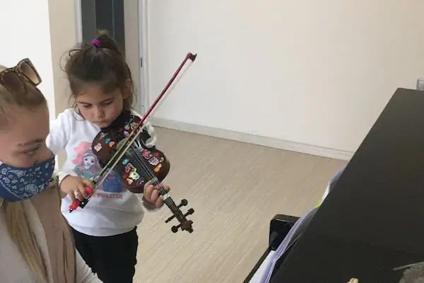 Hazan Müzik Kursu - Resim 6