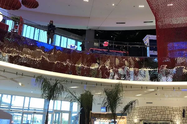 Metropol İstanbul Alışveriş Merkezi - Resim 15