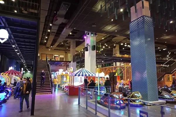 Metropol İstanbul Alışveriş Merkezi - Resim 8
