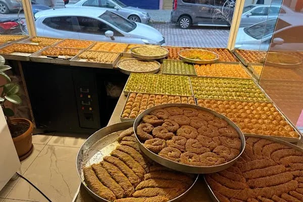 Begonvil Patisserie | Butik pasta | Doğum Günü Pastası | Düğün Pastası | Pasta Siparişi Verin - Resim 4