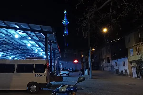Aliveren mahallesi merkez camii - Resim 4