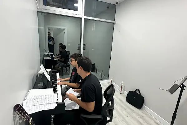 ATAKENT SANAT AKADEMİSİ MÜZİK VE BALE KURSU - Resim 1