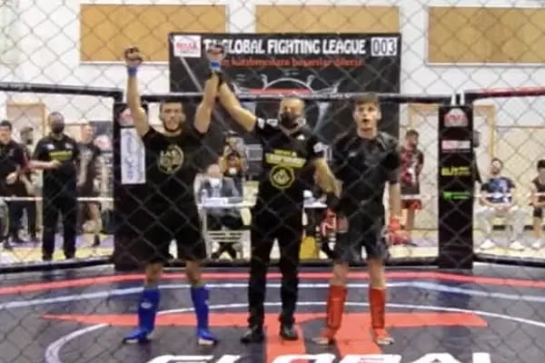 Sefa mma dövüş kulübü (karma dövüş sanatları boks kickboks muaythai wrestling brezilianjiujitsu) - Resim 9