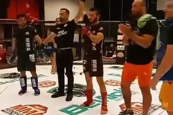 Sefa mma dövüş kulübü (karma dövüş sanatları boks kickboks muaythai wrestling brezilianjiujitsu) - Resim 8