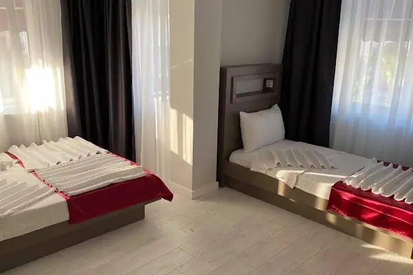 Konyaaltı Hotel - Resim 2