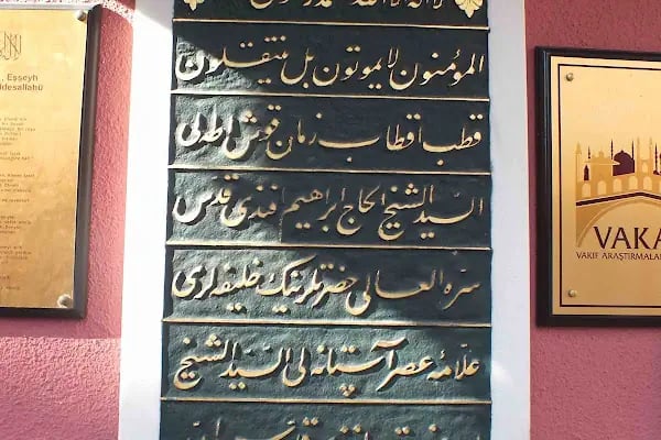 Ahmet İzzet Efendi Türbesi - Resim 16