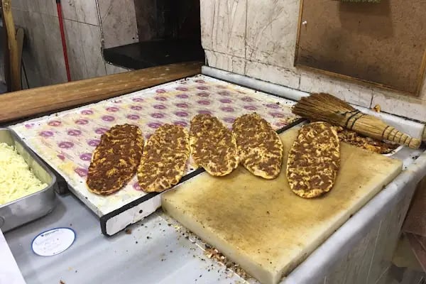 Eymen Lahmacun &amp; Pide Salonu - Resim 3
