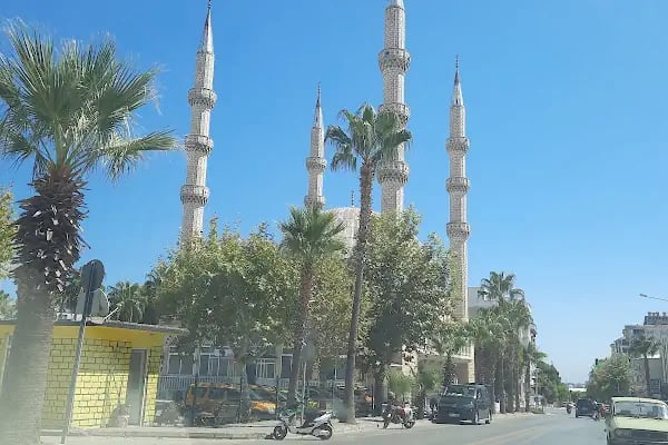 Yeşilyurt Cami - Resim 19