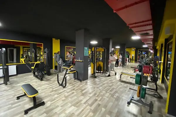 YYK Fitness Club - Resim 19