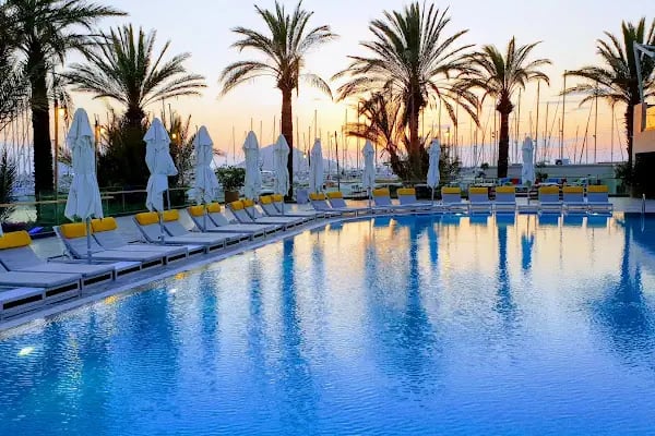 D-GYM Turgutreis - Resim 1
