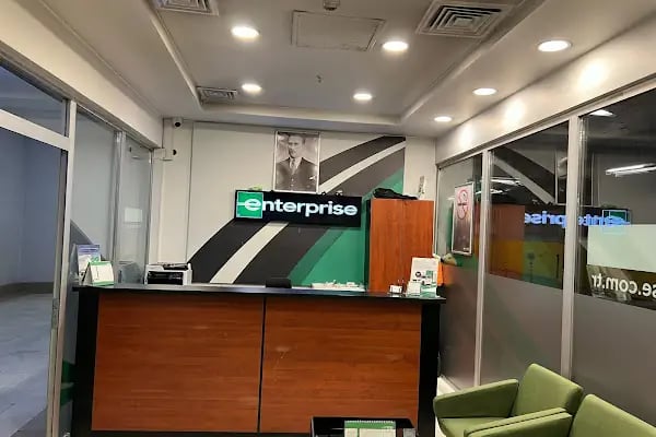 Enterprise Rent-A-Car - Konya Kentplaza AVM Araç Kiralama - Resim 3