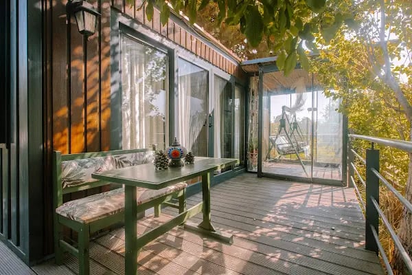 Mona Glamping Caravan Suites - Resim 11