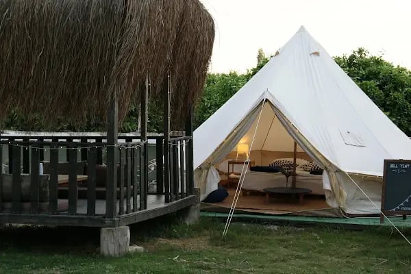 Mona Glamping Caravan Suites - Resim 14