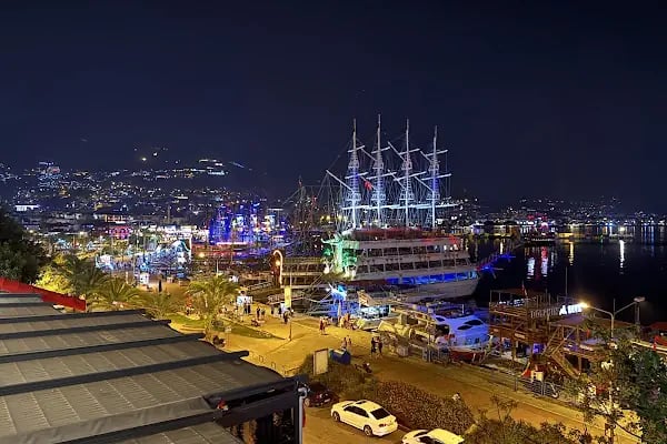 İzmir Balık Restaurant - Resim 6