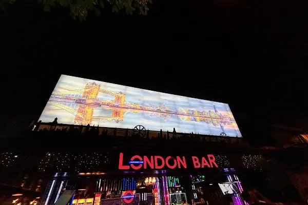 London Bar - Resim 3