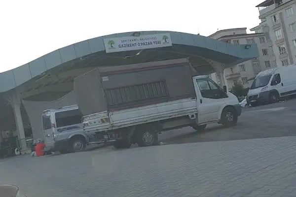 Gazikent semt pazarı - Resim 1