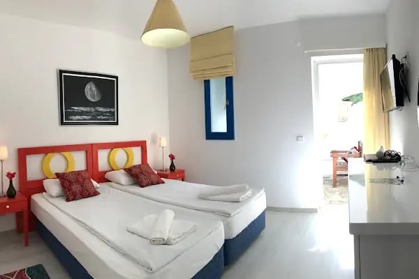 Su Hotel - Resim 2