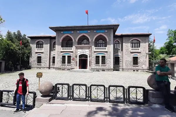 Ulus İlk Meclis Anadolu İmam Hatip Okulu - Resim 12