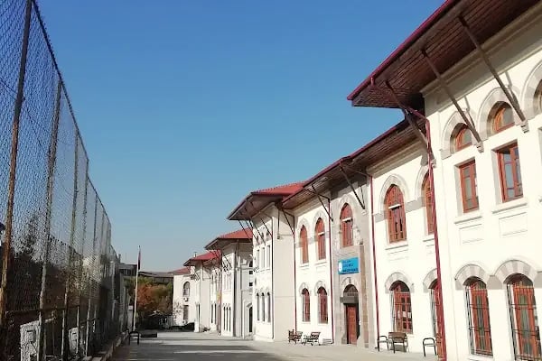 Ulus İlk Meclis Anadolu İmam Hatip Okulu - Resim 10