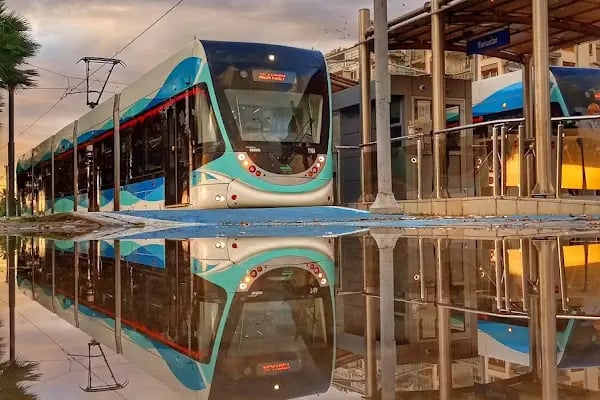 Bostanlı Tramvay Durağı - Resim 8