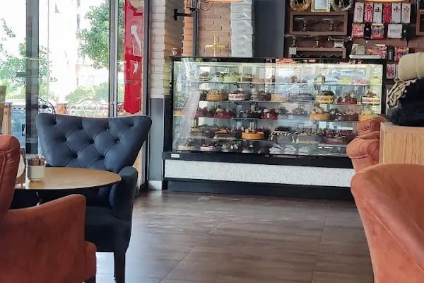 Şıralı Patisserie - Resim 11