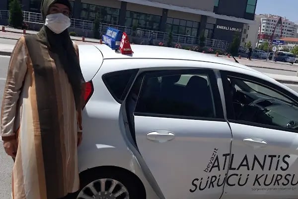 Yazır Atlantis Sürücü Src Kursları ve Psikoteknik Merkezi - Resim 7