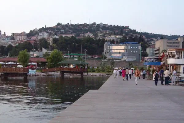 tunç aş /bir salaş tekne - Resim 17