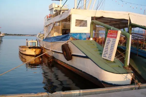 tunç aş /bir salaş tekne - Resim 6