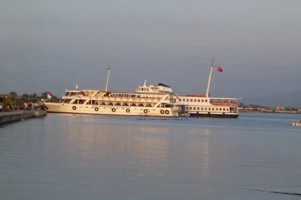 tunç aş /bir salaş tekne - Resim 11