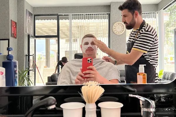 Kuaför - Kerim Güven Barber Club - Resim 6