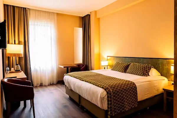 Atlas Oteli Hotels İzmir - Resim 16