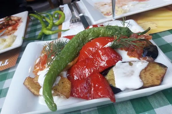 Bahçe Restoran - Resim 2