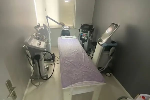 İnegöl EvaPlus Güzellik Merkezi - Resim 3