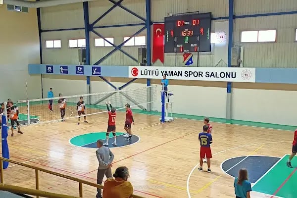 Lütfü Yaman Spor Salonu - Resim 18
