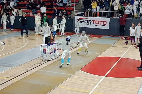 Lütfü Yaman Spor Salonu - Resim 12