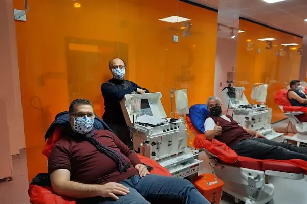 Türk Kızılayı Çapa Kan Bağışı Merkezi - Resim 5