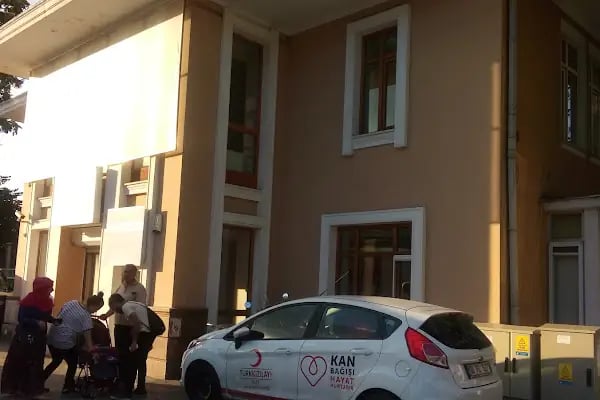 Türk Kızılayı Çapa Kan Bağışı Merkezi - Resim 16