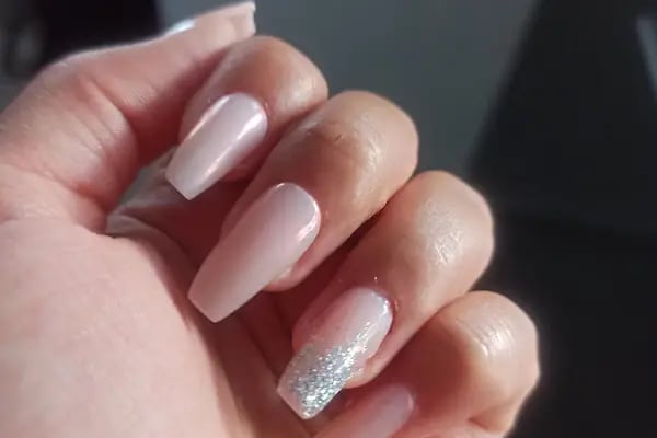 Esse Bien Nail And Beauty Studio - Resim 18