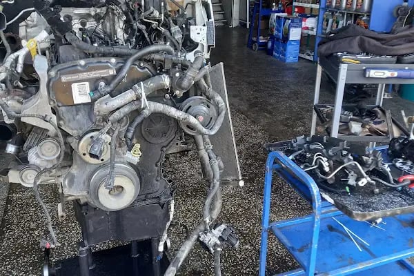 ÖZDİZEL AKŞEHİR FORD-IVECO ÖZEL SERVİS YEDEK PARÇA - Resim 18