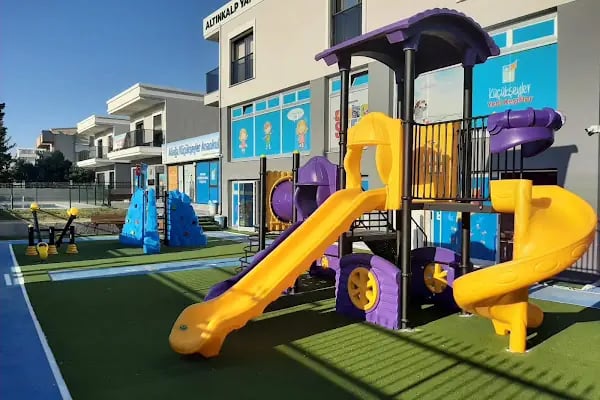 İzmir Aliağa Küçükşeyler Anaokulu - Resim 4