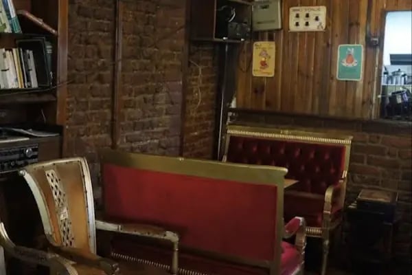 Tarihi Tophane Çınaraltı Nargile Cafe - Resim 5