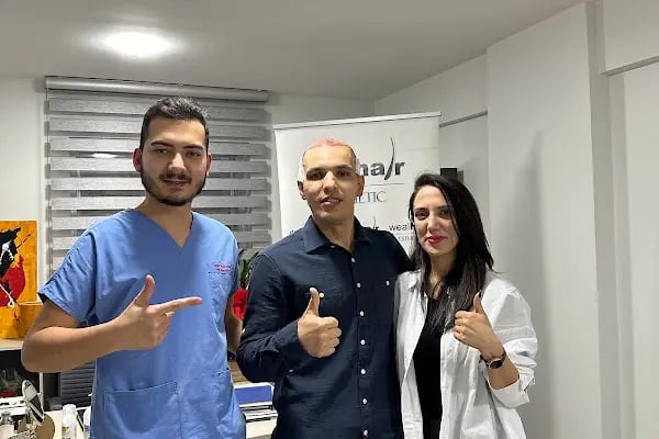 Esteweal Hair Clinic Saç Ekimi - Resim 3