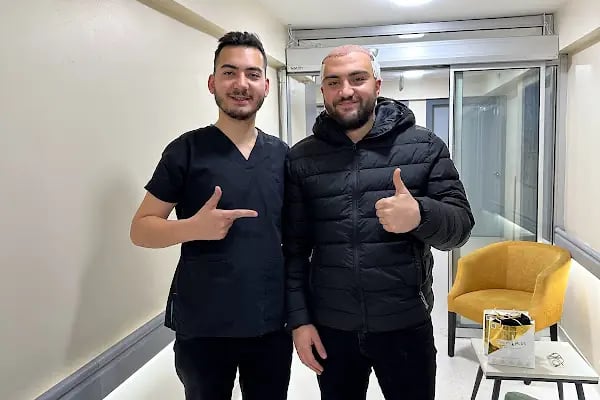 Esteweal Hair Clinic Saç Ekimi - Resim 7