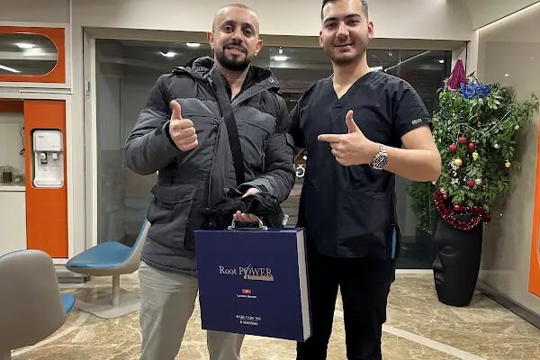 Esteweal Hair Clinic Saç Ekimi - Resim 18