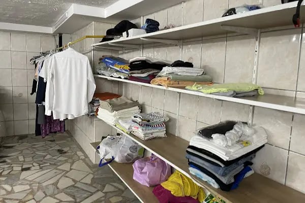 oba yağmur çamaşır yıkama salonu LAUNDRY - Resim 7