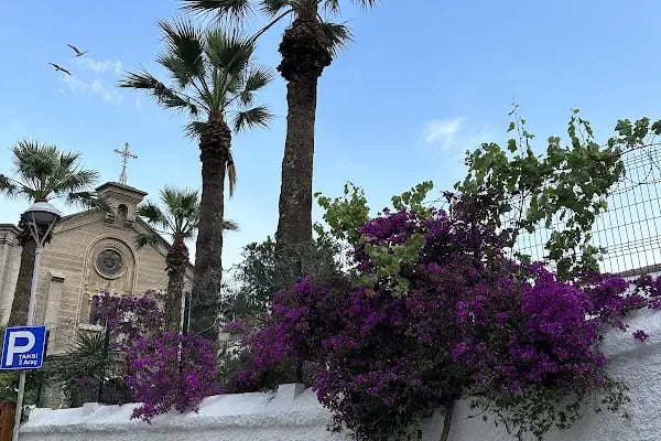 Alsancak Katolik Kilisesi - Resim 10
